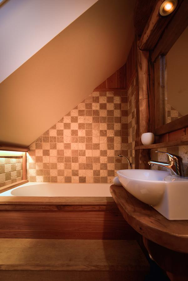 Villa Les With Hot Tub & Sauna Brezice Ngoại thất bức ảnh