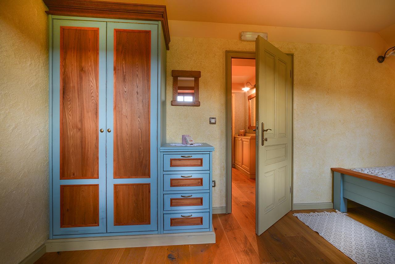Villa Les With Hot Tub & Sauna Brezice Ngoại thất bức ảnh